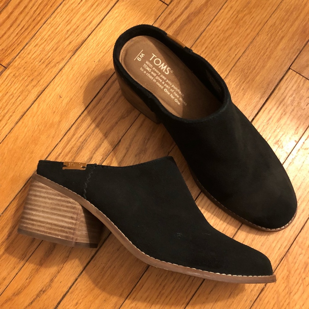 TOMS Leila Mule Black size 9